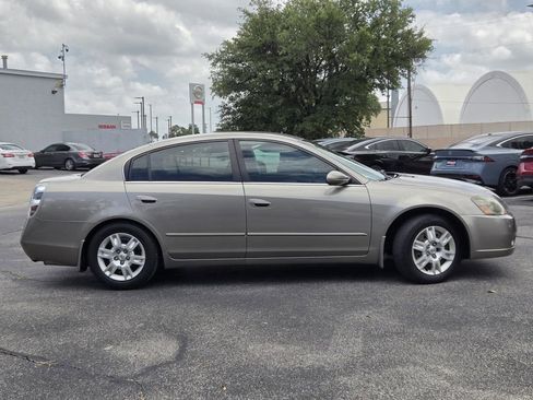 Used 2006 Nissan Altima 2.5 S w/ (P01) Special Edition Pkg FWD image 9
