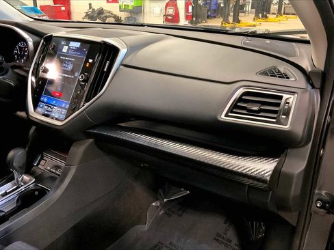 Used 2023 Subaru Ascent Premium w/ Convenience Package image 18