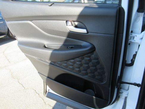 Used 2022 Hyundai Santa Fe SEL w/ Convenience Package image 15