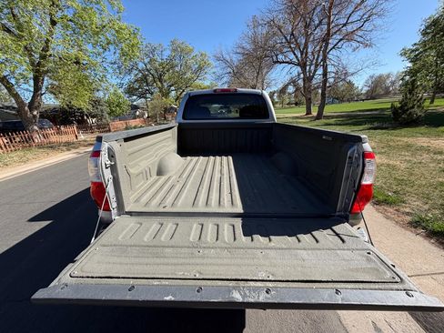 Used 2005 Toyota Tundra SR5 AWD/4WD image 10