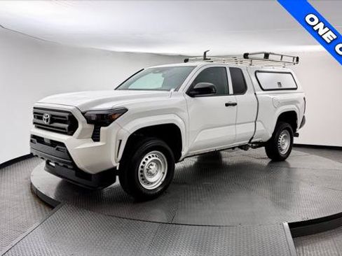 Used 2024 Toyota Tacoma SR RWD image 2