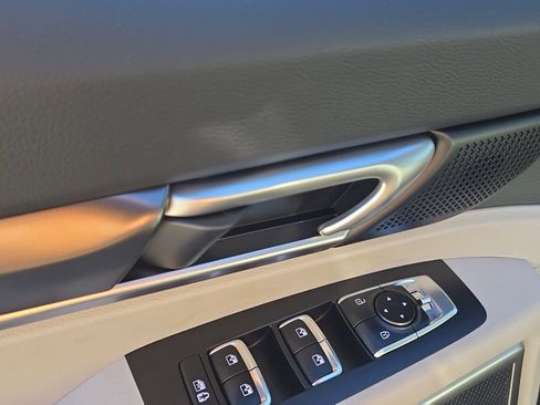 New 2025 Kia Telluride S image 21