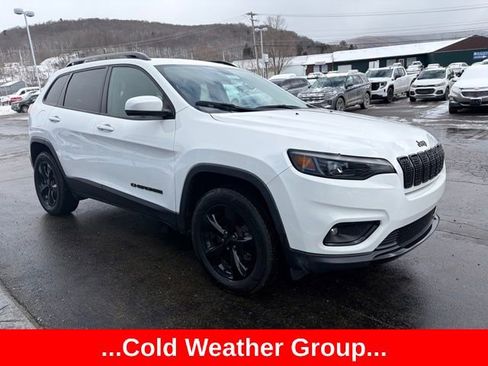 Used 2020 Jeep Cherokee Latitude Plus image 3