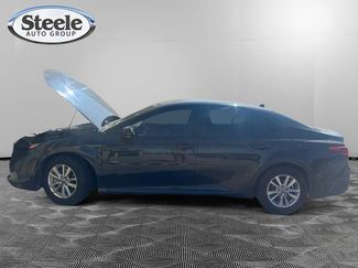 Used 2025 Toyota Camry LE video 1