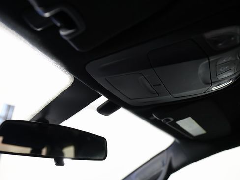 Used 2018 Chrysler Pacifica Touring Plus w/ S Appearance Package image 34