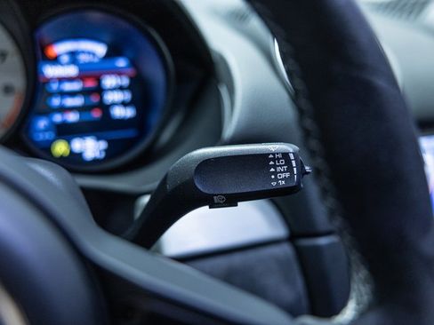 Used 2020 Porsche 718 Cayman GT4 image 38