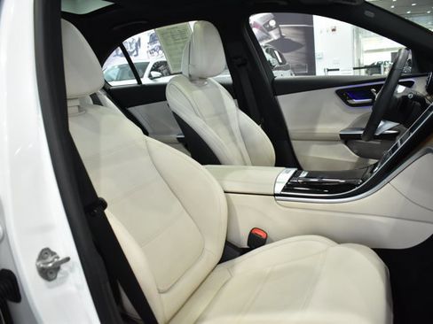 Used 2022 Mercedes-Benz C 300 C 300 w/ Digital Light Package image 26