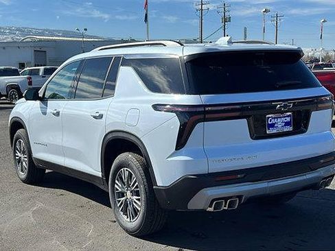 New 2026 Chevrolet Traverse LT w/ Driver Confidence Package image 7