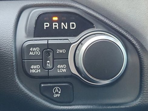 Used 2025 RAM 1500 Big Horn AWD/4WD image 27