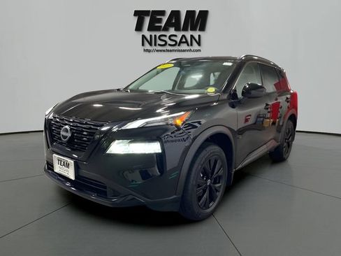 Certified 2023 Nissan Rogue SV w/ SV Premium B Package AWD/4WD image 3