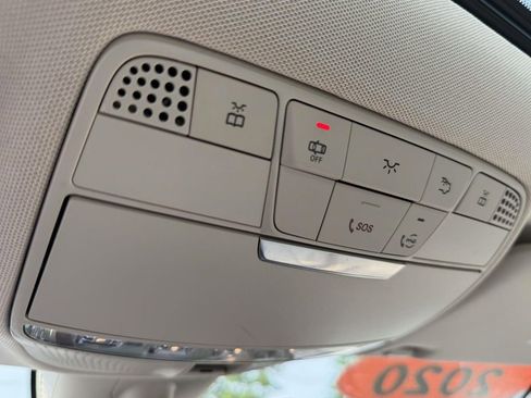 Used 2020 Mercedes-Benz E 350 4MATIC Sedan image 33