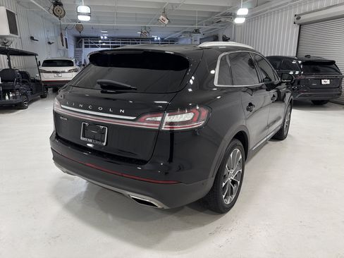 Used 2022 Lincoln Nautilus Reserve FWD image 5
