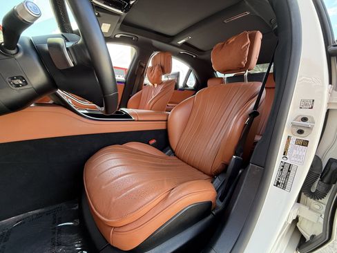 Used 2023 Mercedes-Benz S 500 S 500 image 11