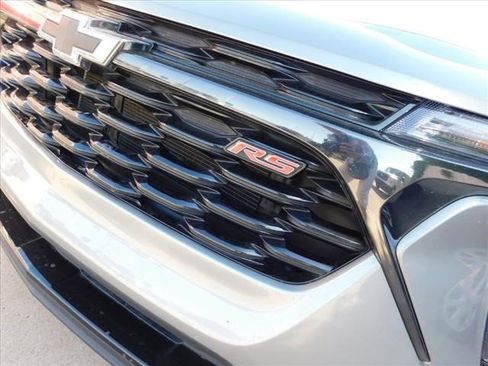 Certified 2024 Chevrolet Trax RS w/ Driver Confidence Package FWD image 15