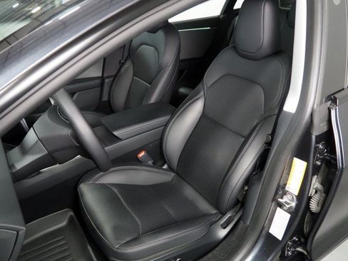 Used 2025 Tesla Model 3 Long Range RWD image 14