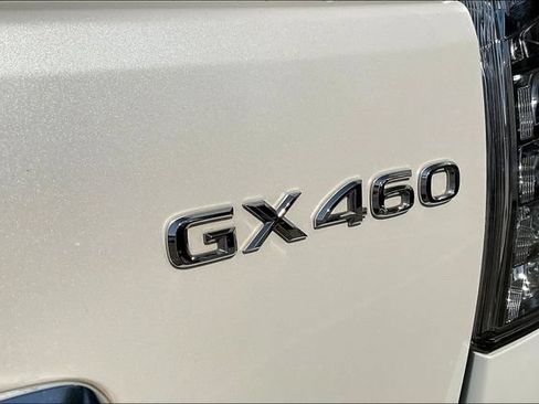 Certified 2023 Lexus GX 460 Premium w/ Premium Package AWD/4WD image 24