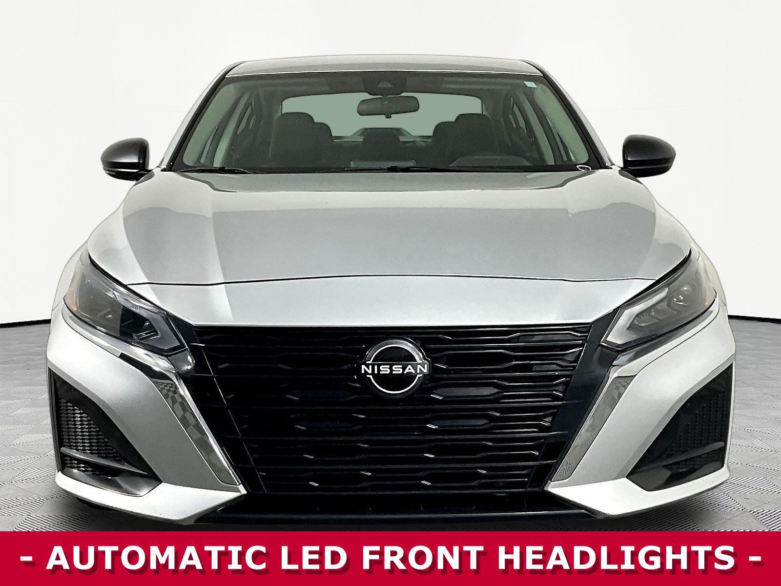 Certified 2024 Nissan Altima 2.5 SV FWD image 2