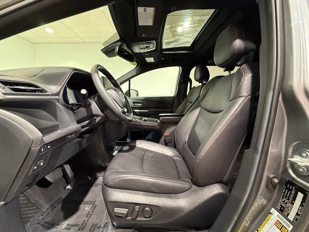 Certified 2026 Toyota Sienna XSE AWD/4WD image 13