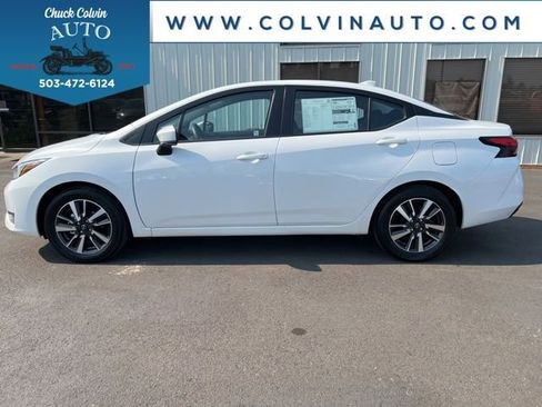 New 2025 Nissan Versa SV w/ Trunk Package image 10