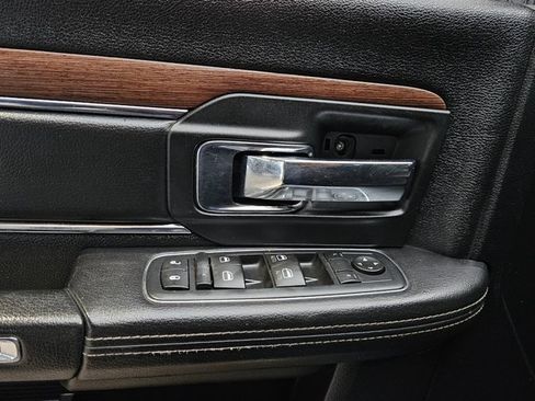 Used 2016 RAM 1500 Laramie w/ Convenience Group AWD/4WD image 23