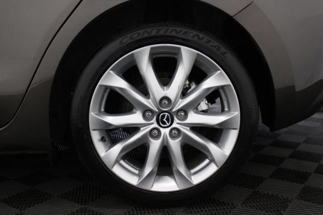 Used 2016 MAZDA MAZDA3 s Grand Touring FWD image 9