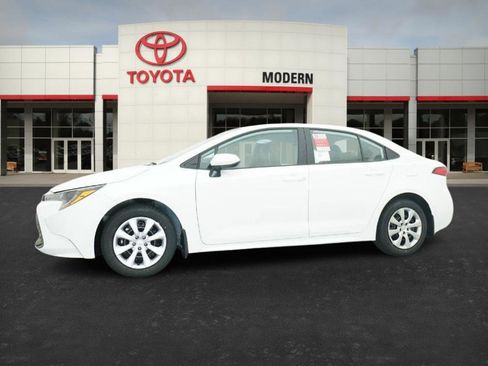 New 2026 Toyota Corolla LE image 7