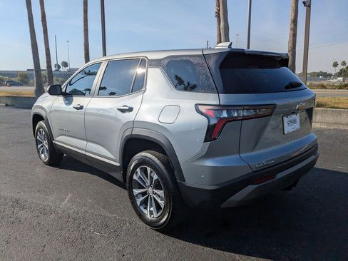 Used 2025 Chevrolet Equinox LT image 6