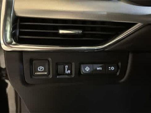 Used 2019 Cadillac XT4 Premium Luxury w/ Technology Package image 16