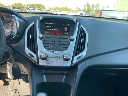 Used 2015 GMC Terrain SLE w/ LPO, Protection Package image 17