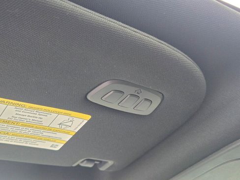 Certified 2022 Ford F150 Platinum w/ Equipment Group 701A High image 31