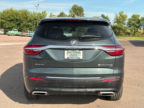Used 2018 Buick Enclave Premium w/ Experience Buick Package AWD/4WD image 39