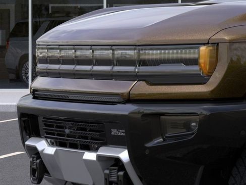 Used 2024 GMC Hummer EV 3X w/ Extreme Off-Road Package AWD/4WD image 15