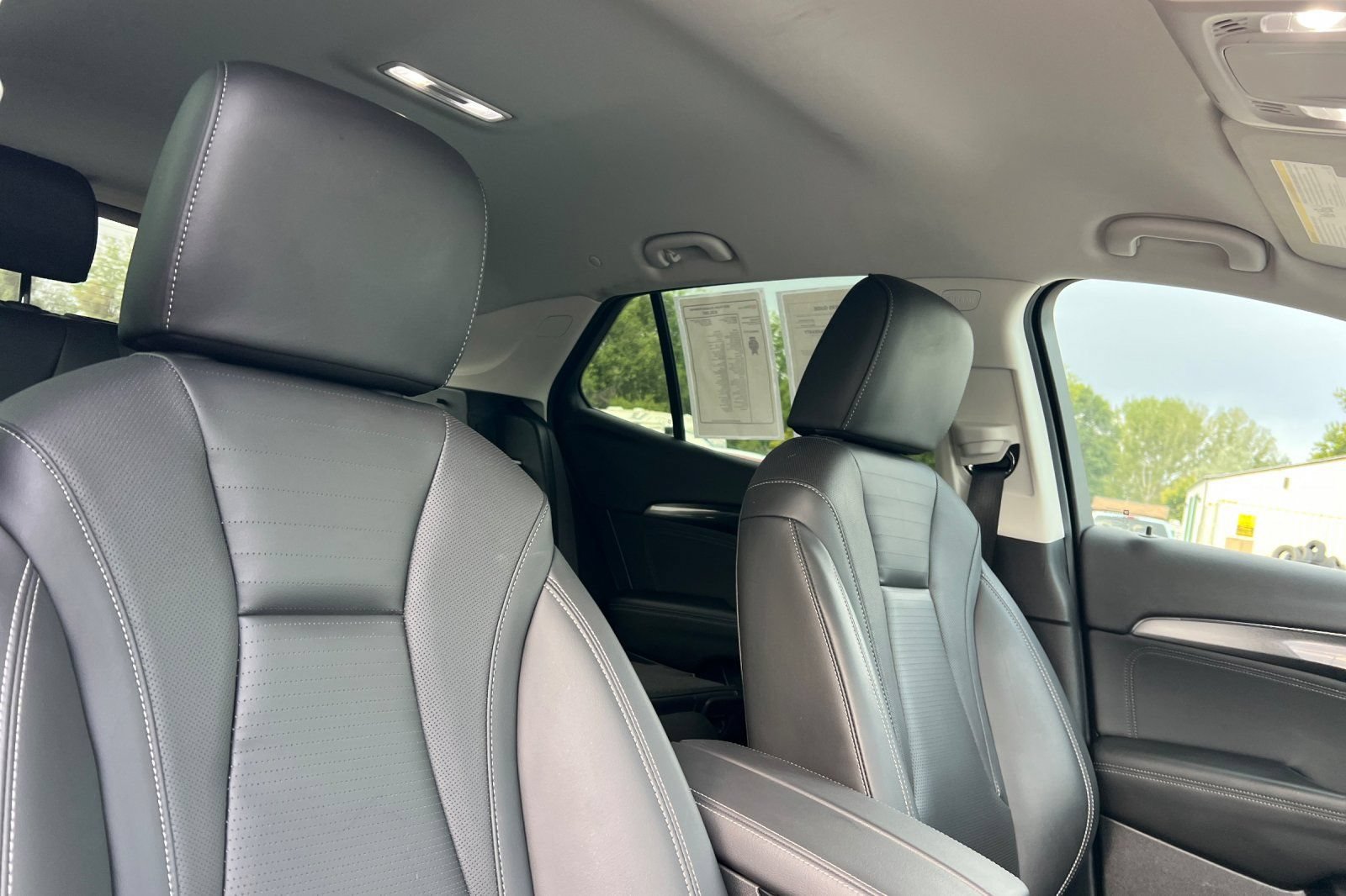 Used 2024 Buick Envision Preferred AWD/4WD image 14