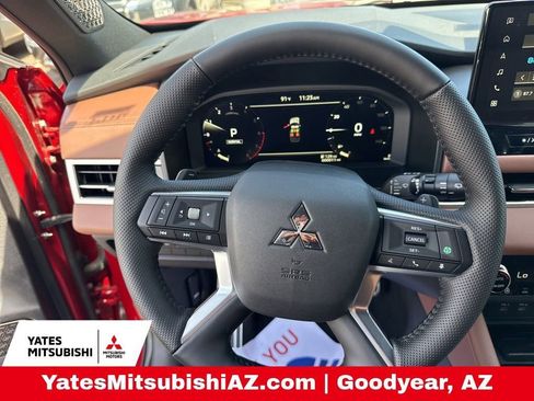 New 2026 Mitsubishi Outlander SEL FWD image 11