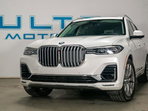 Used 2019 BMW X7 xDrive50i w/ Cold Weather Package image 5