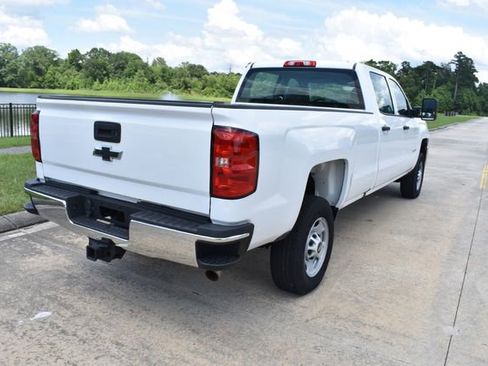 Used 2019 Chevrolet Silverado 2500 W/T RWD image 8