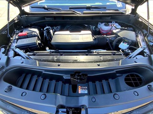 New 2026 Cadillac Escalade ESV 2WD w/ LPO, Floor Liner Package image 17