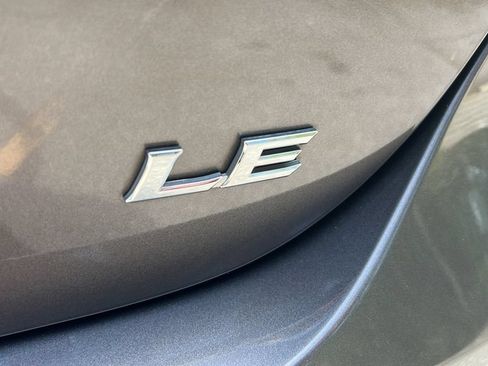 Used 2021 Toyota Camry LE FWD image 15