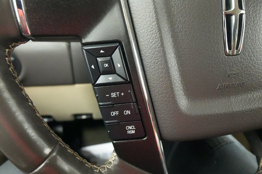 Used 2017 Lincoln Navigator Reserve AWD/4WD image 37