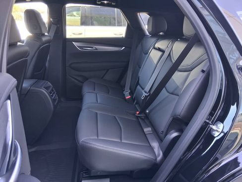 New 2026 Cadillac XT5 Luxury w/ LPO, Floor Liner Package AWD/4WD image 20