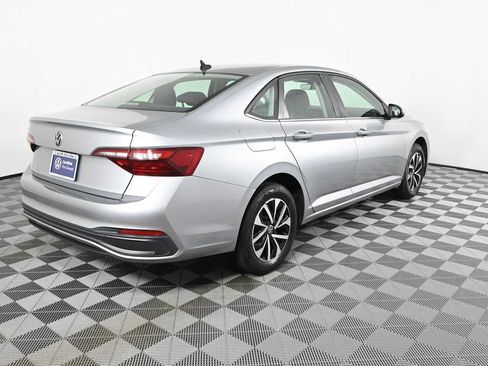 Certified 2022 Volkswagen Jetta S FWD image 6