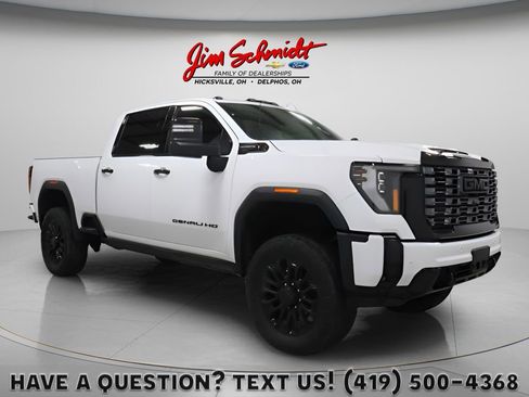 Used 2025 GMC Sierra 3500 Denali Ultimate AWD/4WD image 1