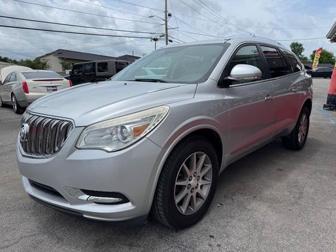 Used 2015 Buick Enclave Leather FWD image 3