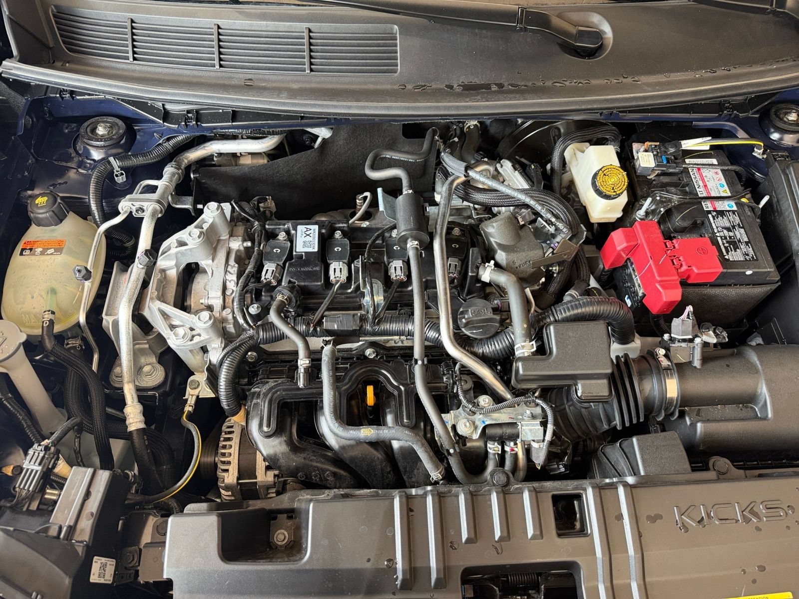 Used 2026 Nissan Kicks SR FWD image 26