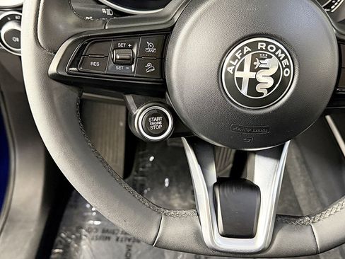 Used 2021 Alfa Romeo Stelvio Ti w/ Premium Package image 25