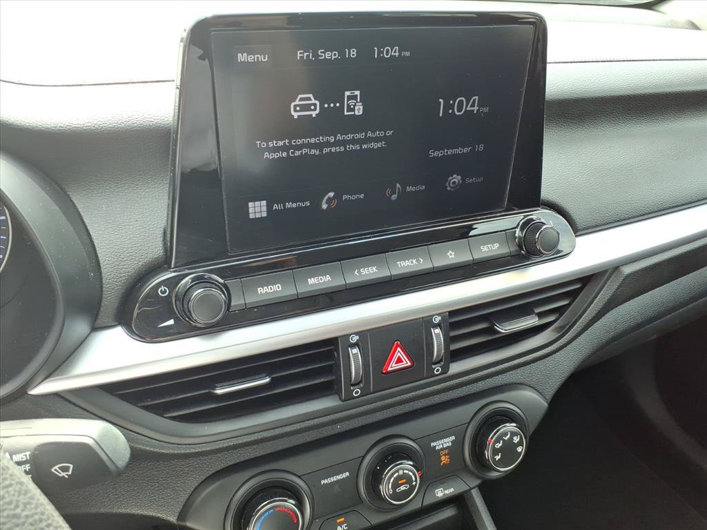 Used 2024 Kia Forte LXS w/ LXS Technology Package FWD image 22