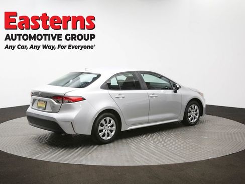 Used 2024 Toyota Corolla LE image 40
