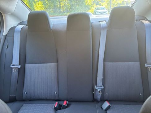 Used 2025 Nissan Sentra SV FWD image 36
