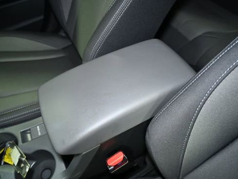 Used 2025 Subaru Crosstrek 2.5i Premium w/ Crosstrek Mirror Package image 23