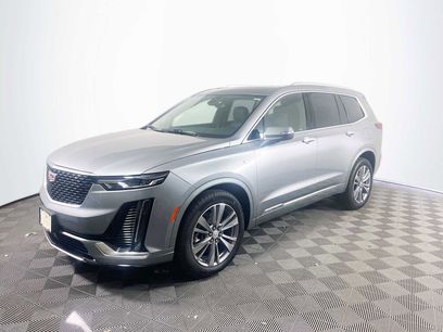 New 2025 Cadillac XT6 Premium Luxury